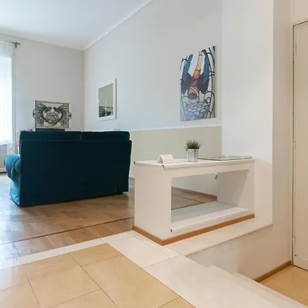 Italianway Easy - Manin 35 Mediolan